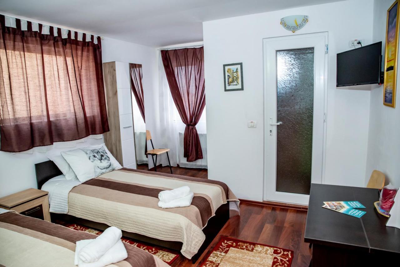 Pensiunea Victoria Mangalia Exterior photo